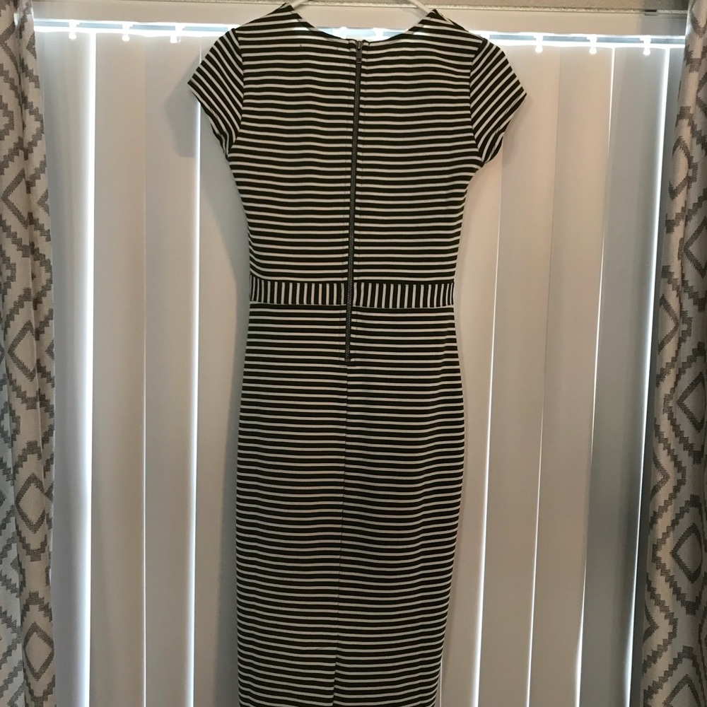 Mos-cloth dress